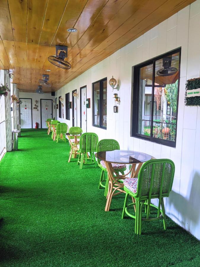 Infinite Green Pension بويرتو برينسيسا المظهر الخارجي الصورة